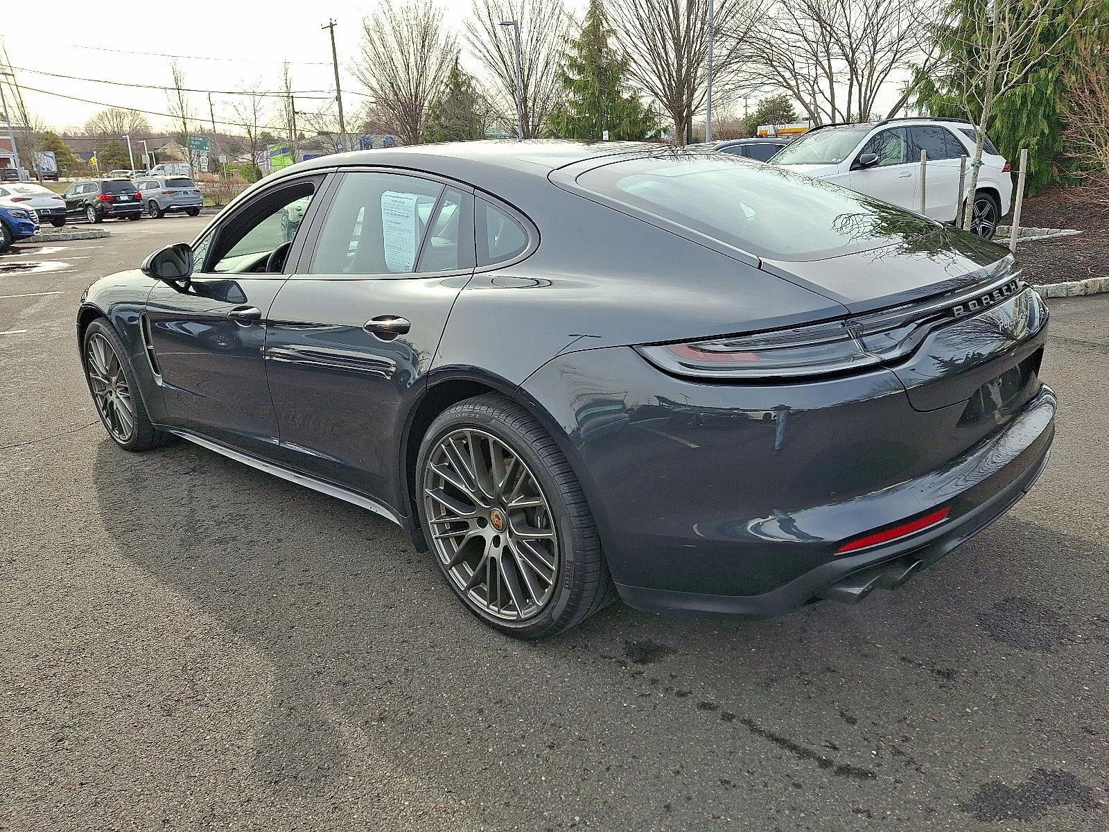 2022 Porsche Panamera 4 AWD
