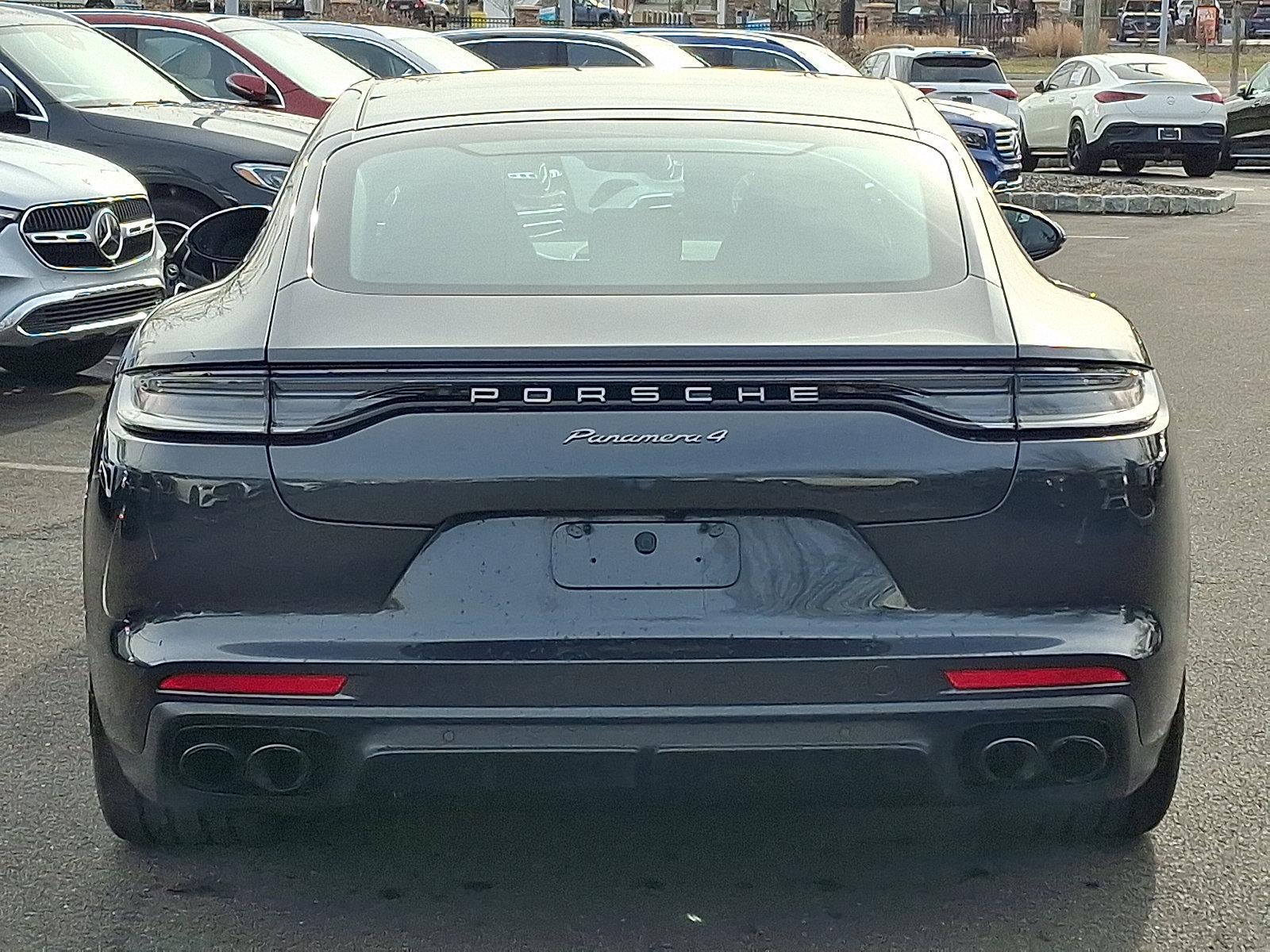 2022 Porsche Panamera 4 AWD