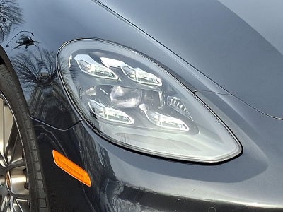 2022 Porsche Panamera 4 AWD