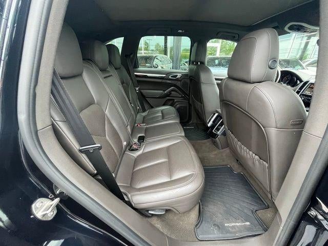 2016 Porsche Cayenne AWD 4dr