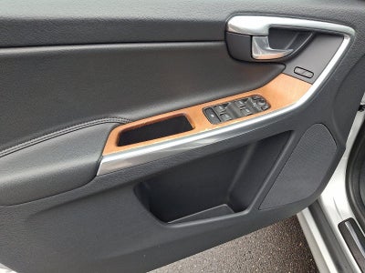 2017 Volvo XC60 T5 AWD Inscription