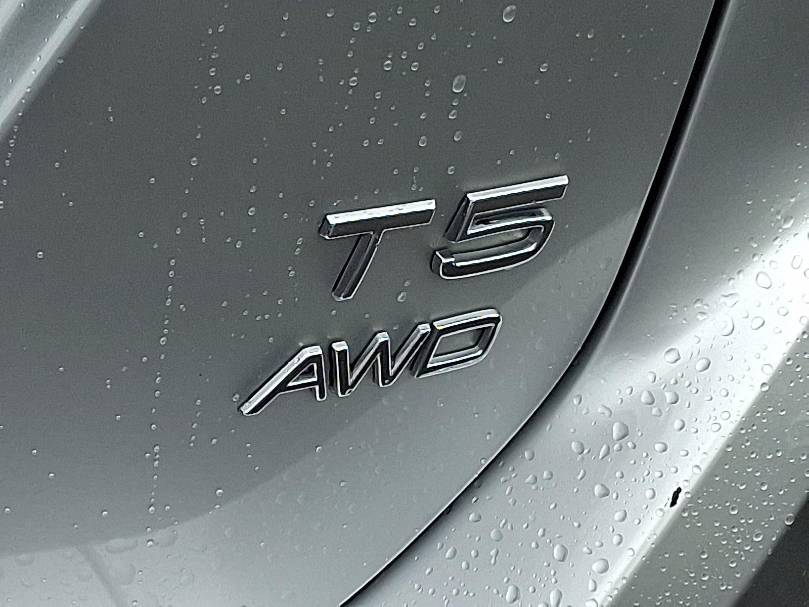 2017 Volvo XC60 T5 AWD Inscription
