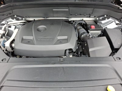 2019 Volvo XC90 T6 AWD Momentum
