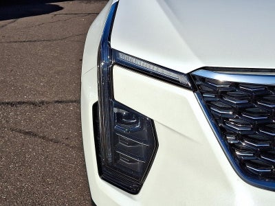 2024 Cadillac XT4 AWD 4dr Luxury