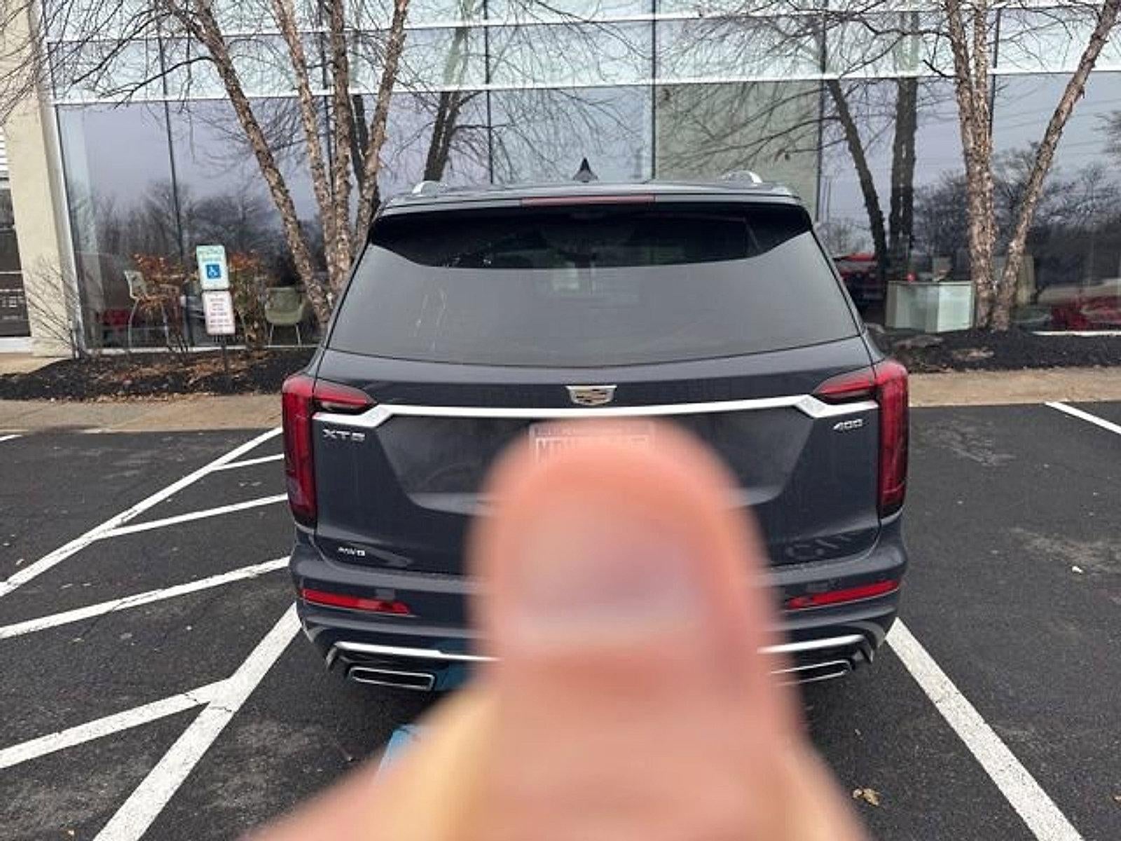 2024 Cadillac XT6 AWD 4dr Premium Luxury