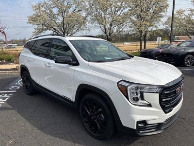 2023 GMC Terrain FWD 4dr SLT