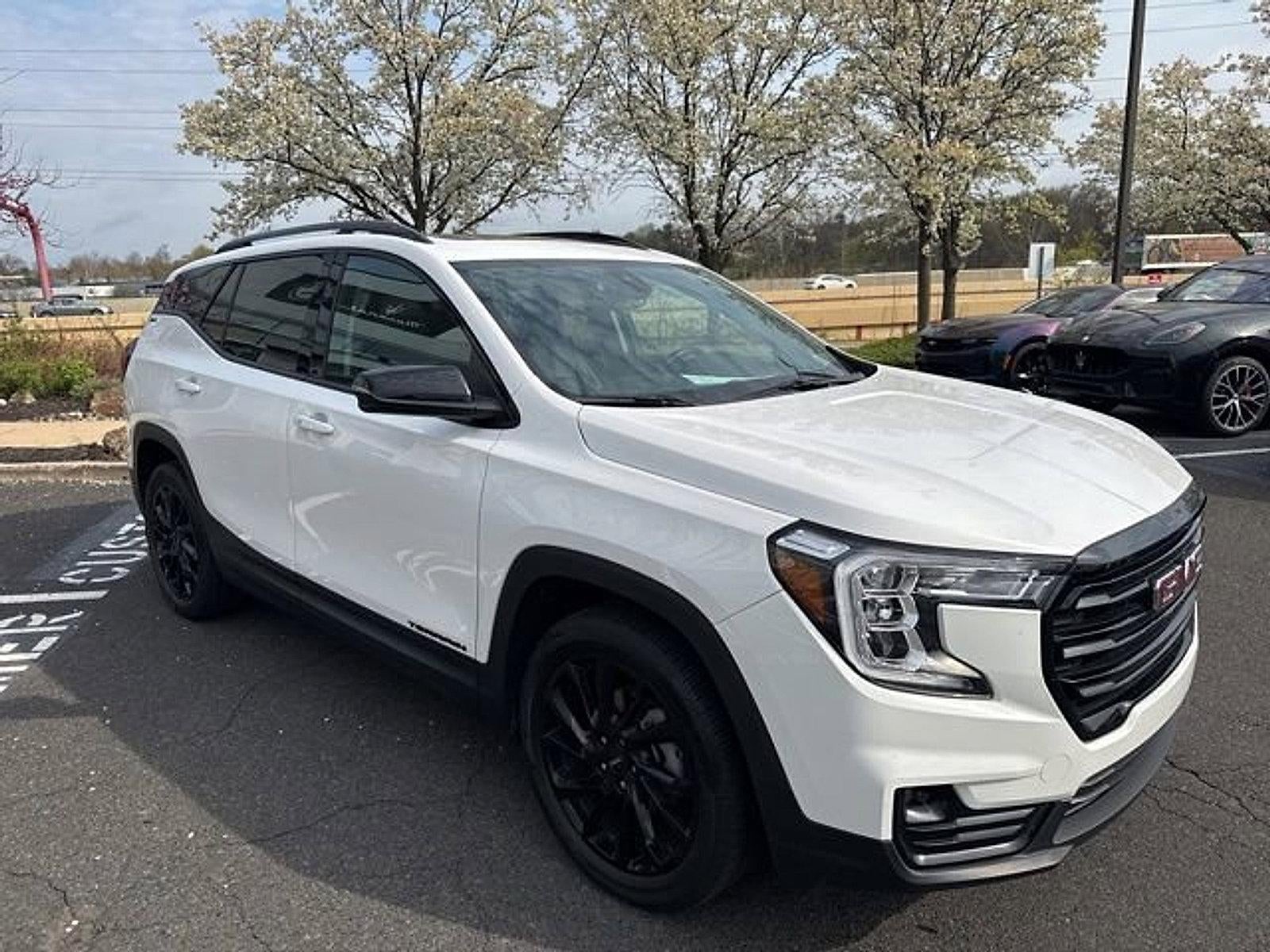 2023 GMC Terrain FWD 4dr SLT