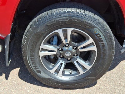2017 Toyota Tacoma TRD Sport Double Cab 6' Bed V6 4x4 AT (Natl)