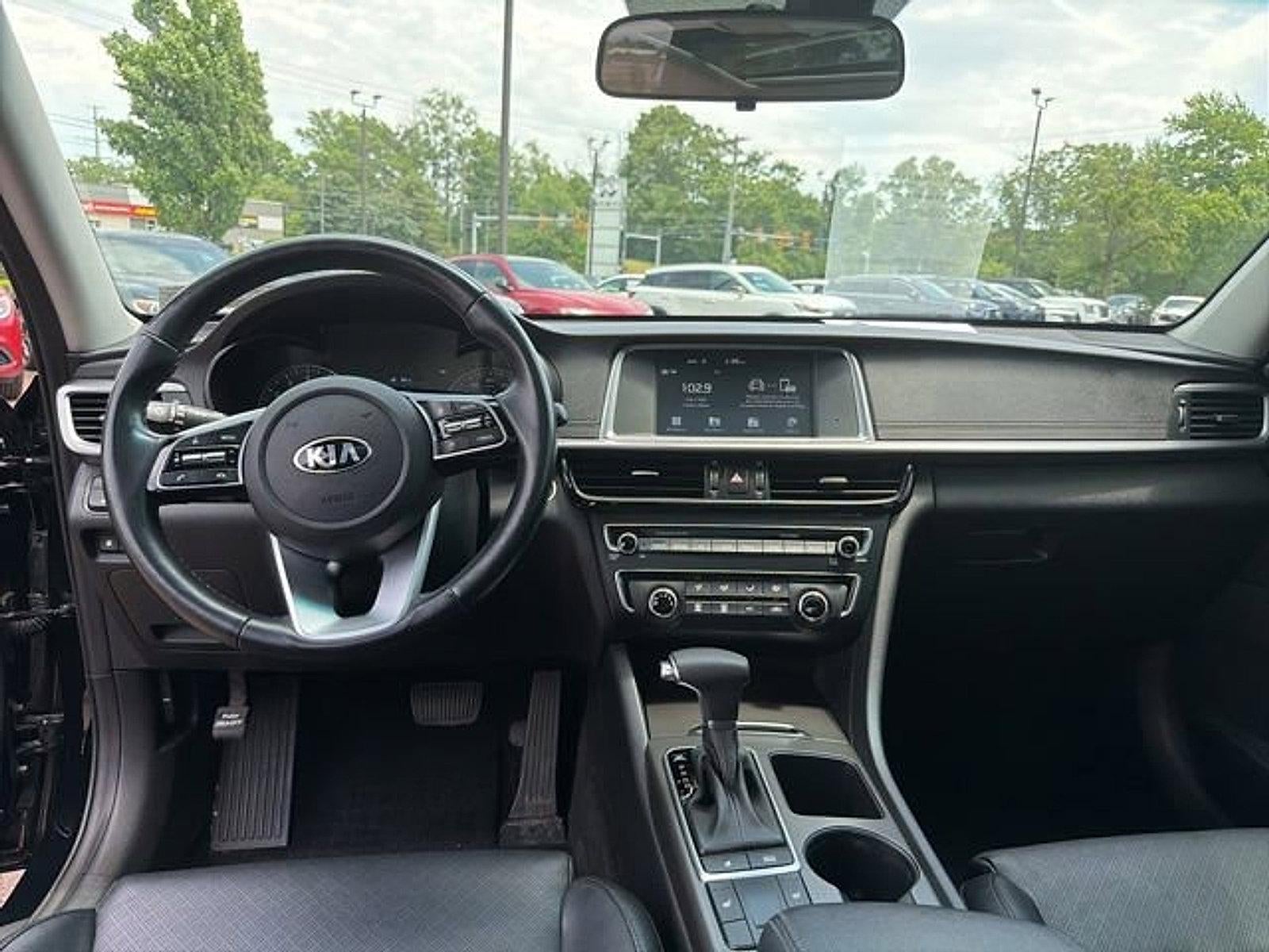 2020 Kia Optima SE Auto