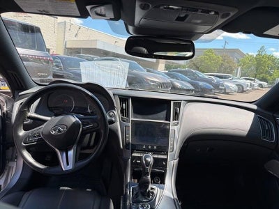 2019 INFINITI Q60 3.0t LUXE AWD