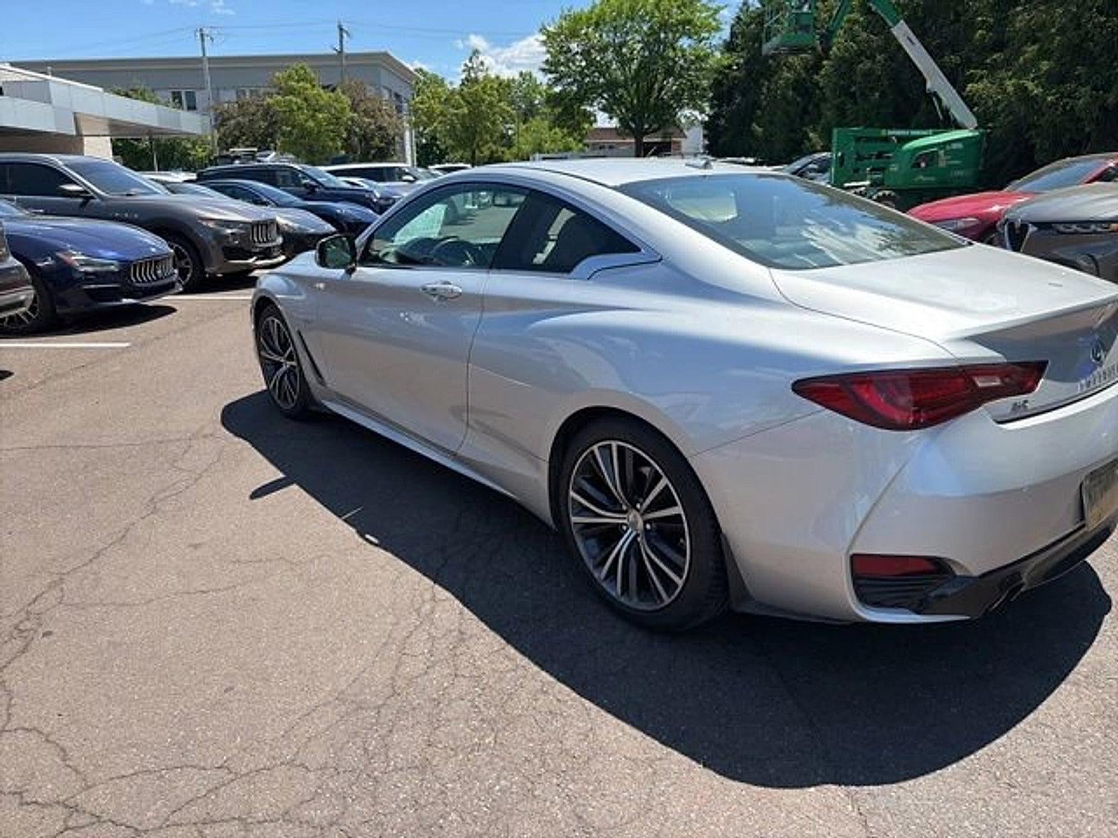 2019 INFINITI Q60 3.0t LUXE AWD