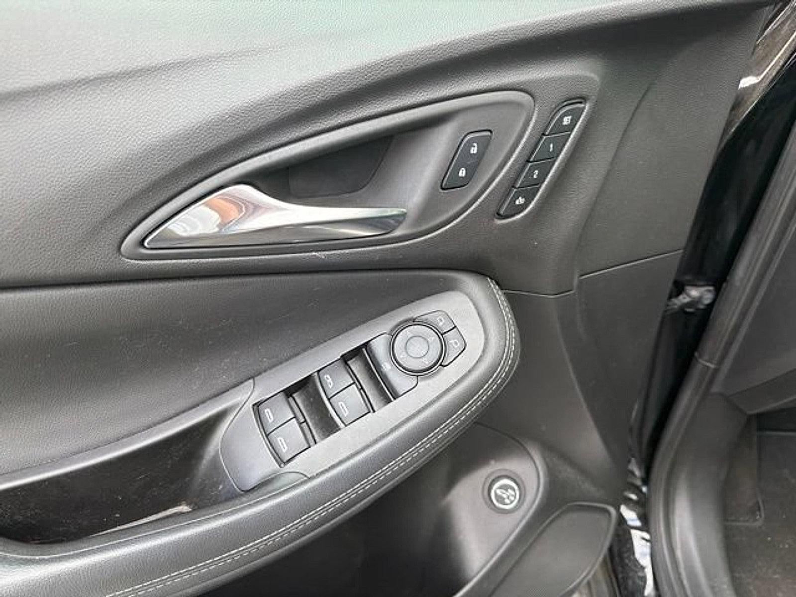 2023 Buick Encore GX Essence FWD