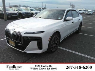 2025 BMW 740i xDrive Sedan