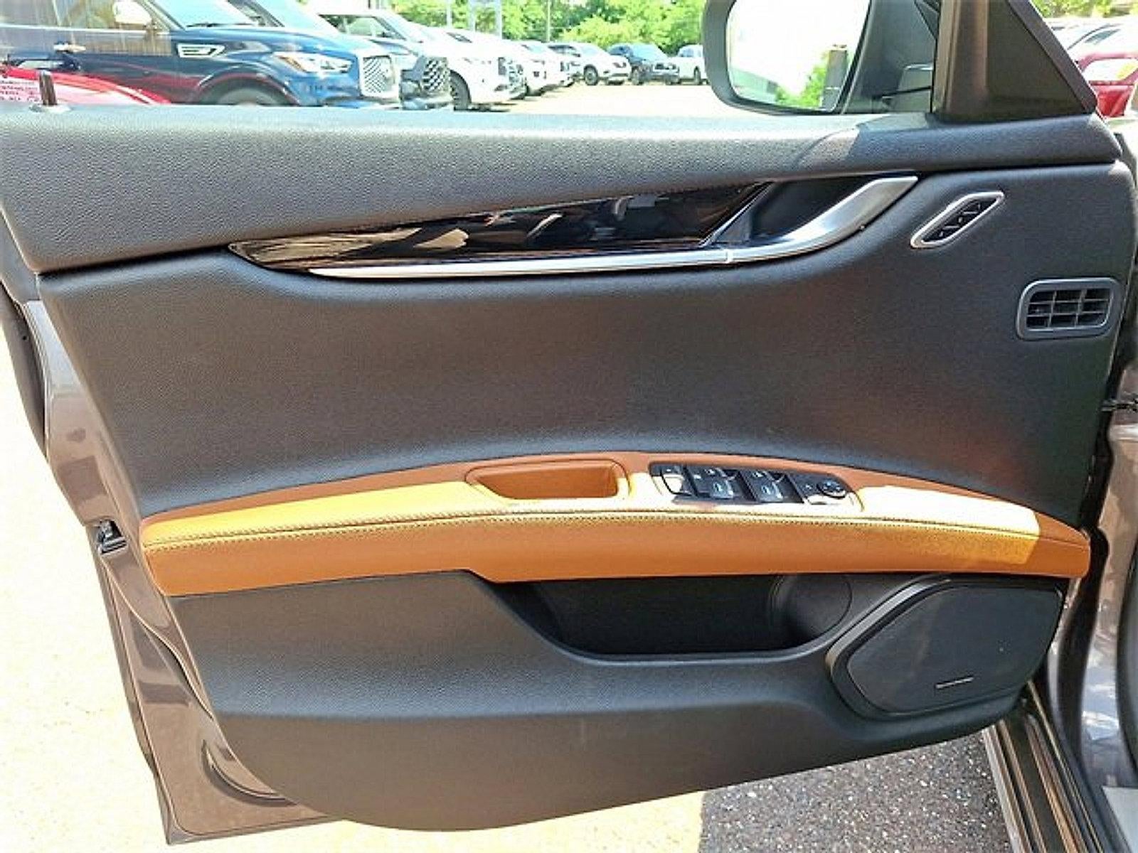 2022 Maserati Ghibli Modena Q4 3.0L