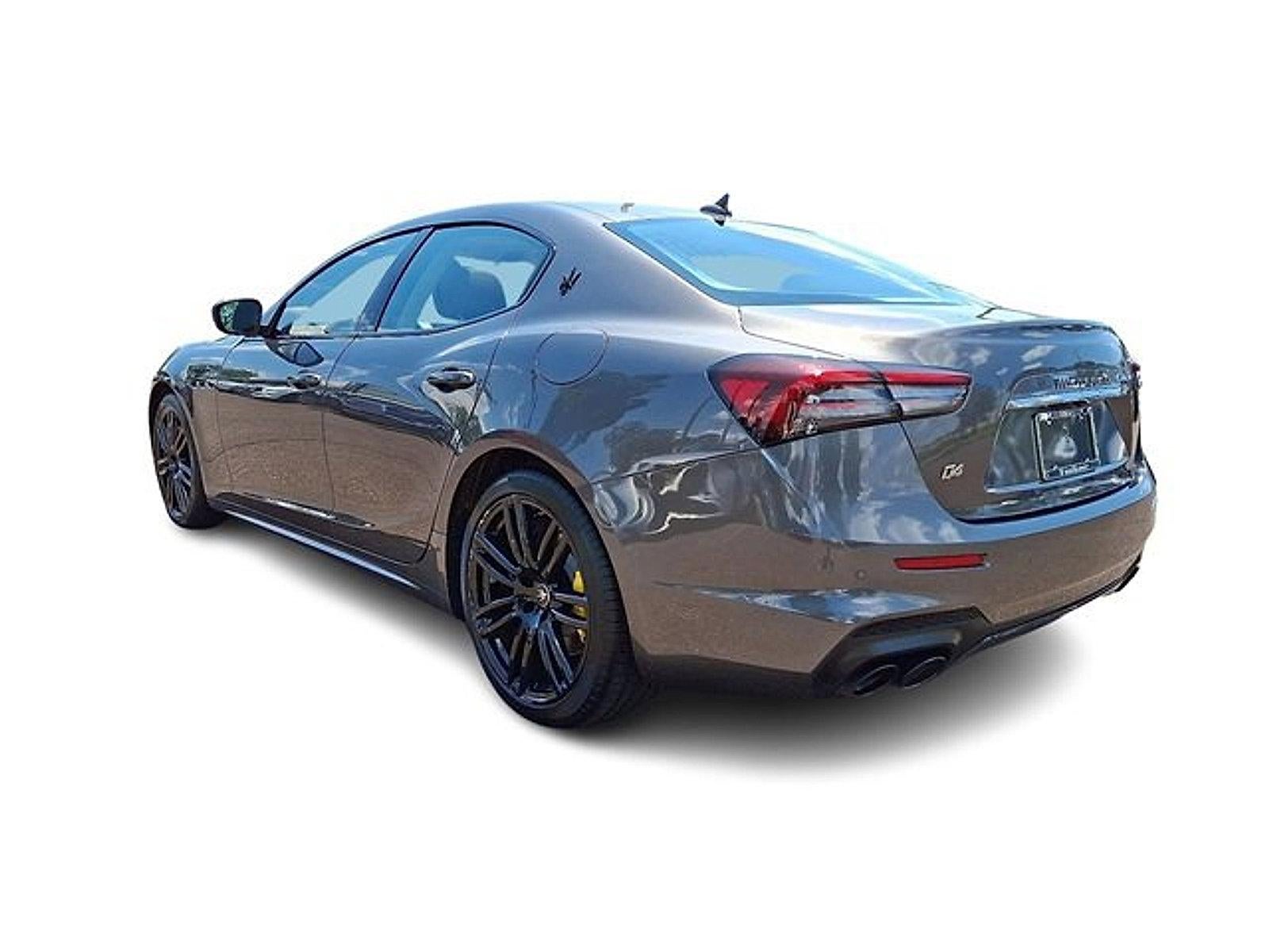 2022 Maserati Ghibli Modena Q4 3.0L