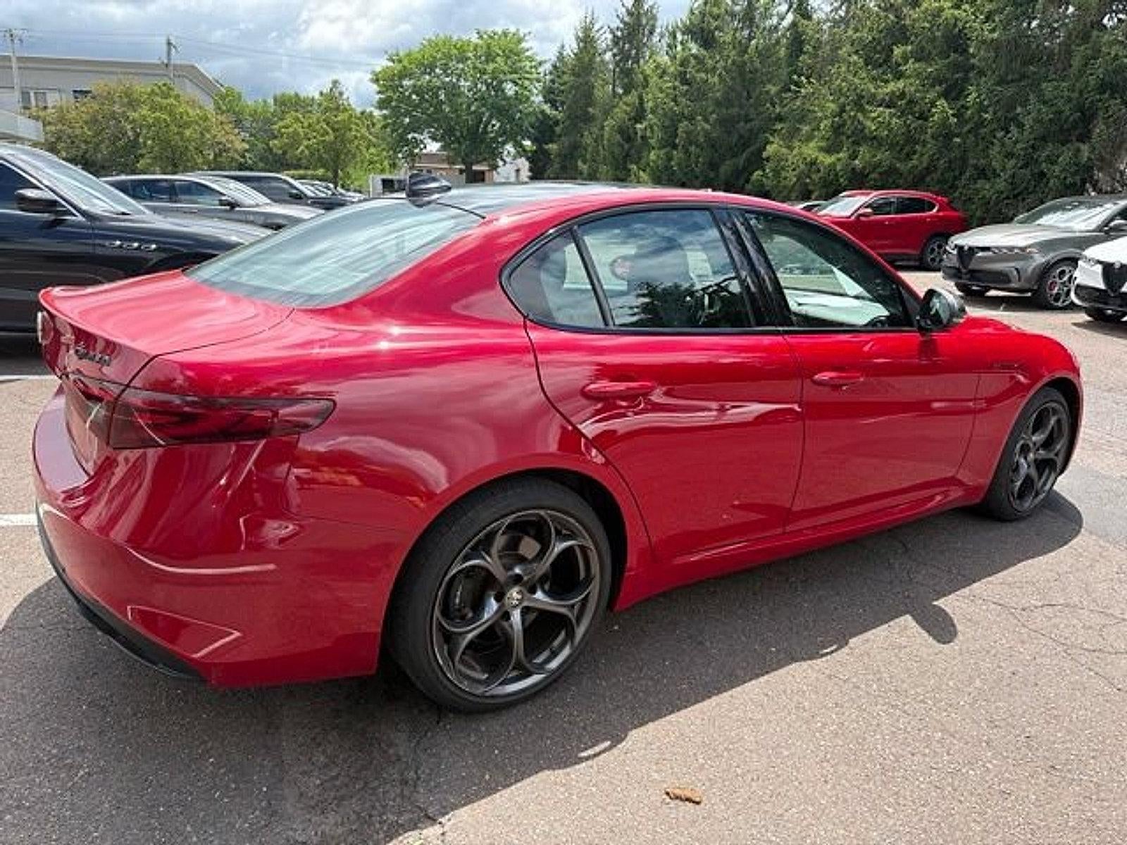 2023 Alfa Romeo Giulia Estrema AWD