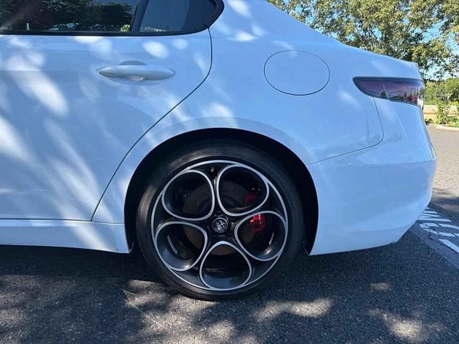 2024 Alfa Romeo Giulia Veloce AWD