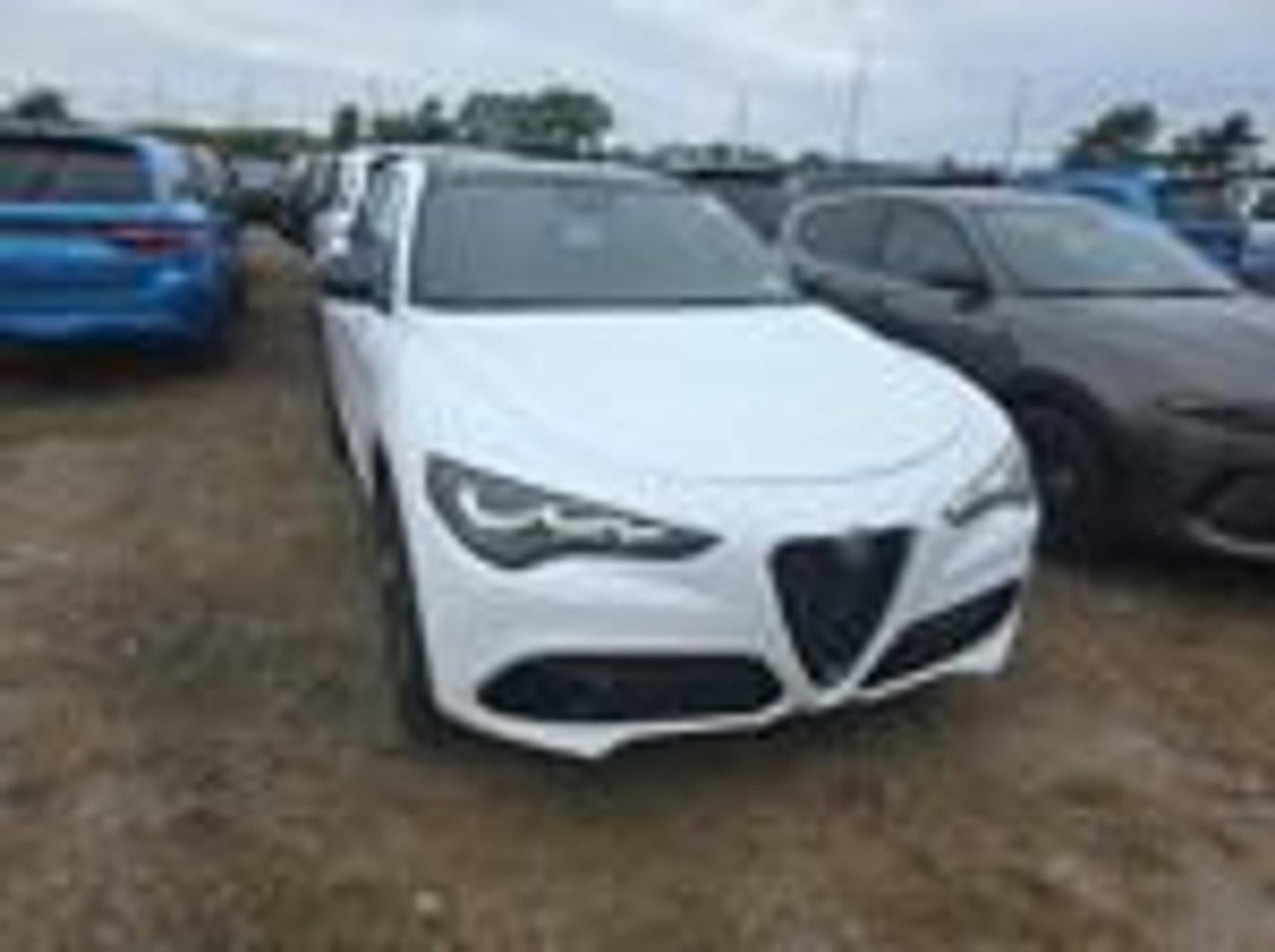 2024 Alfa Romeo Stelvio Veloce AWD