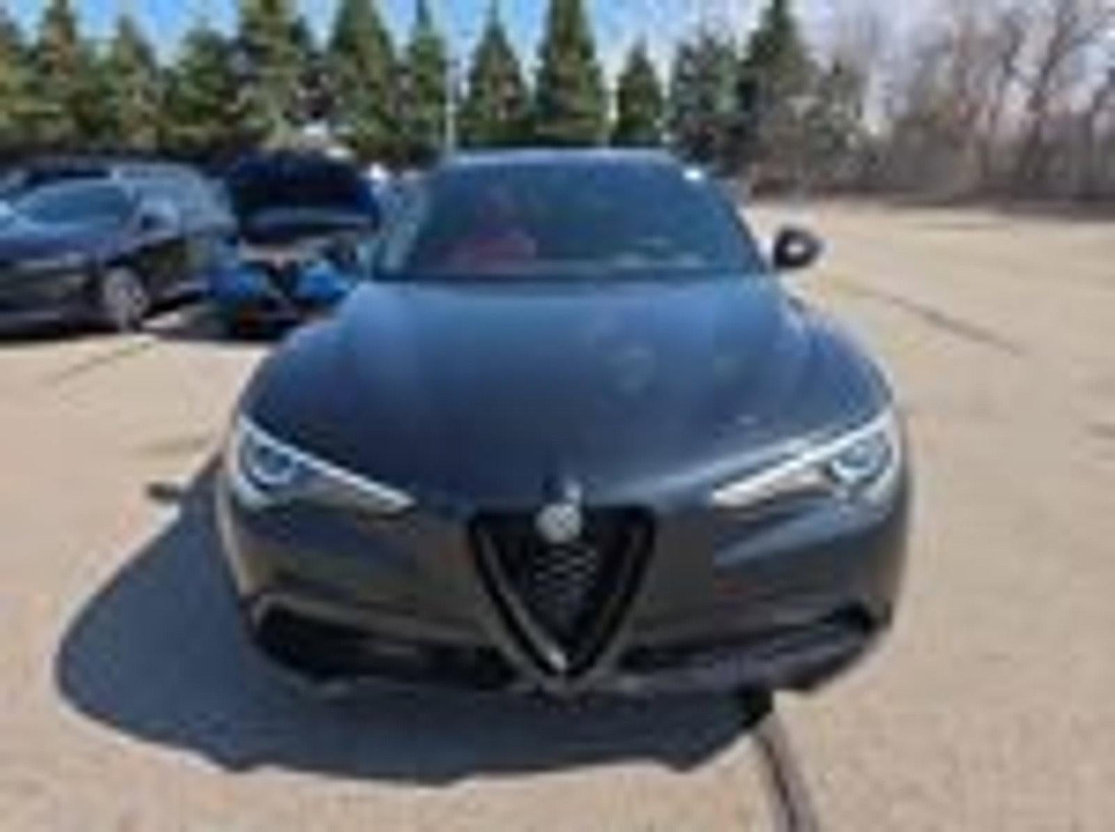 2023 Alfa Romeo Stelvio Veloce AWD