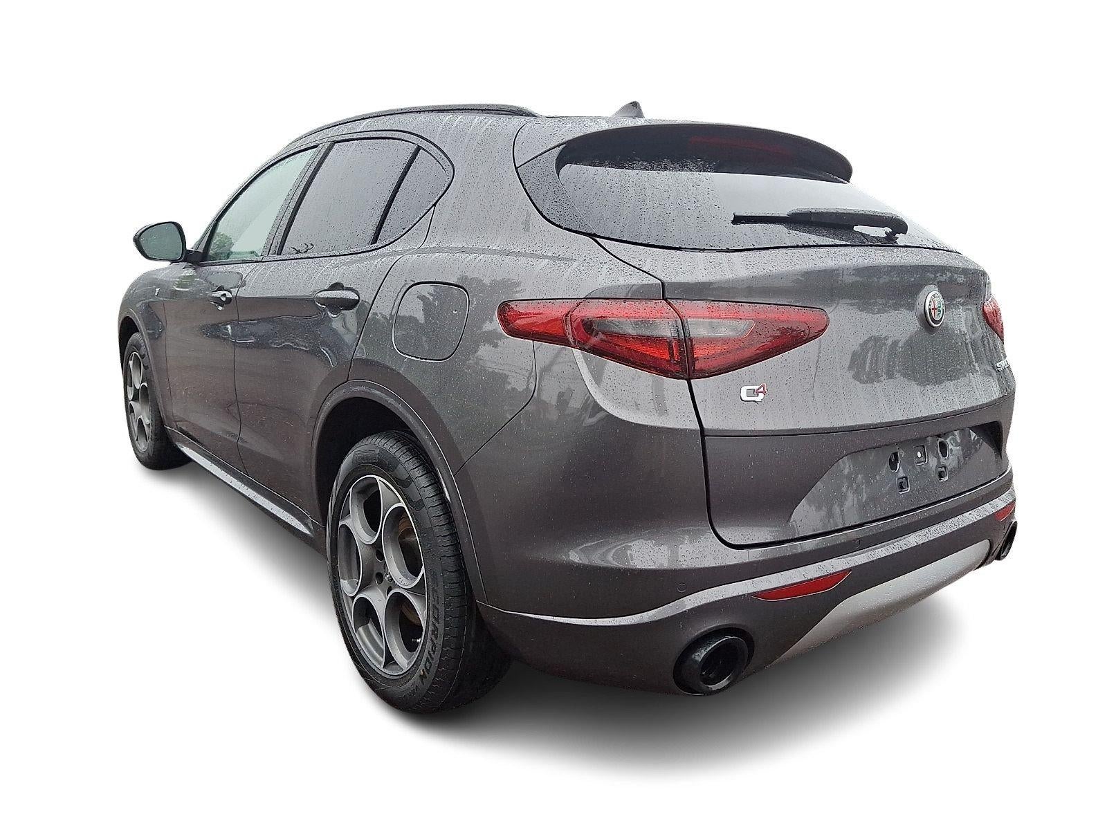 2023 Alfa Romeo Stelvio Ti AWD