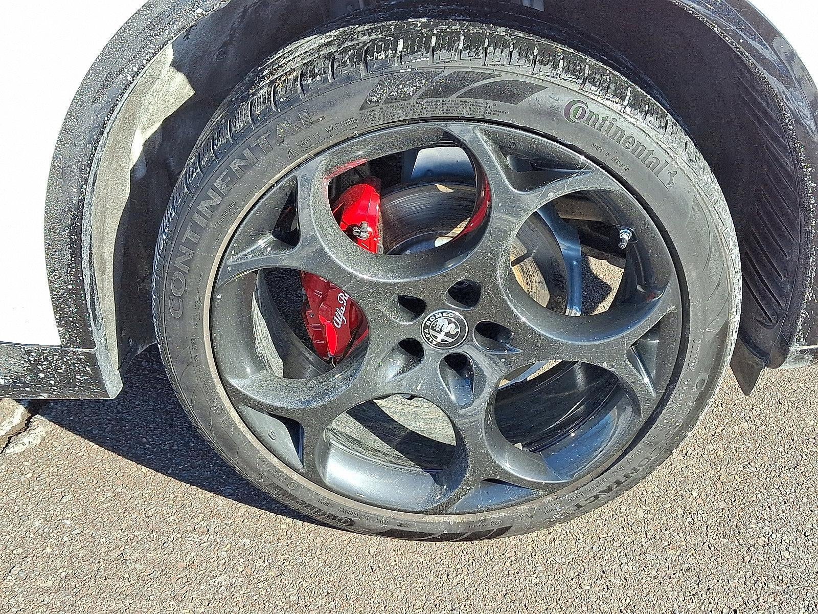 2024 Alfa Romeo Stelvio Veloce AWD