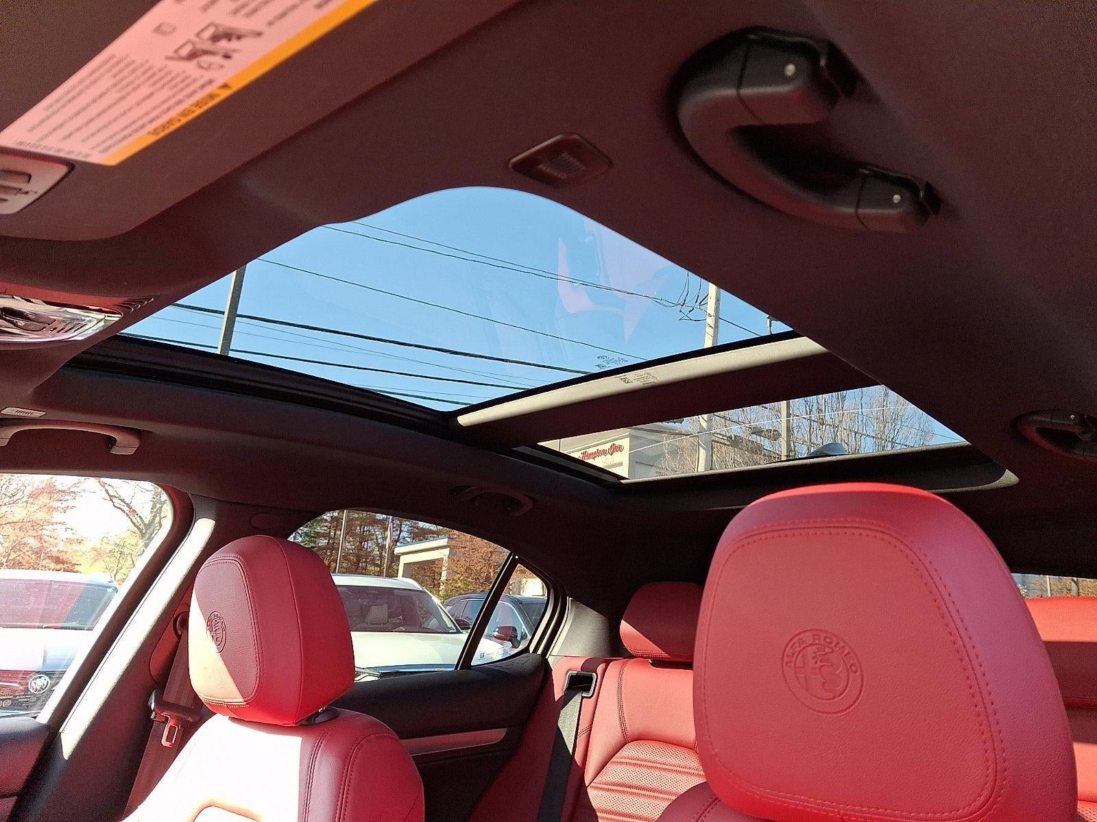 2024 Alfa Romeo Stelvio Veloce AWD