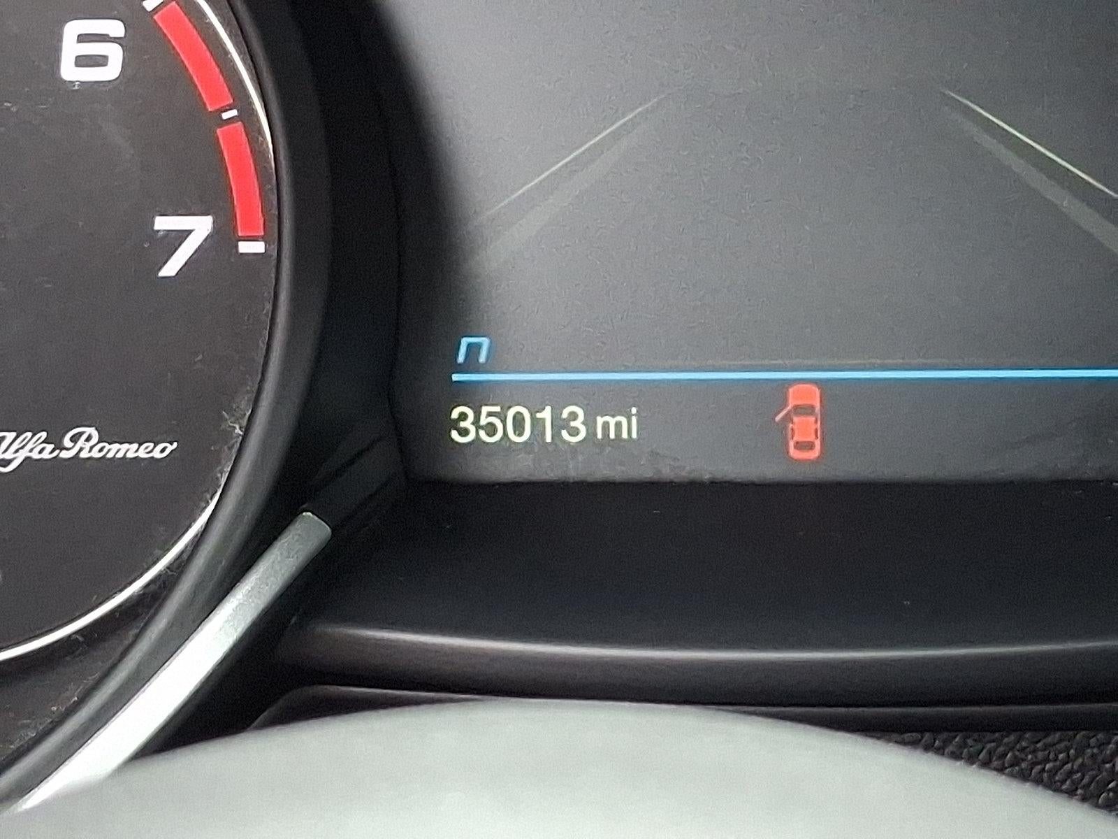 2023 Alfa Romeo Stelvio Estrema AWD