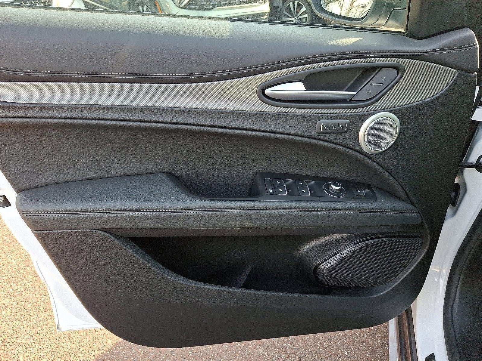 2024 Alfa Romeo Stelvio Ti AWD