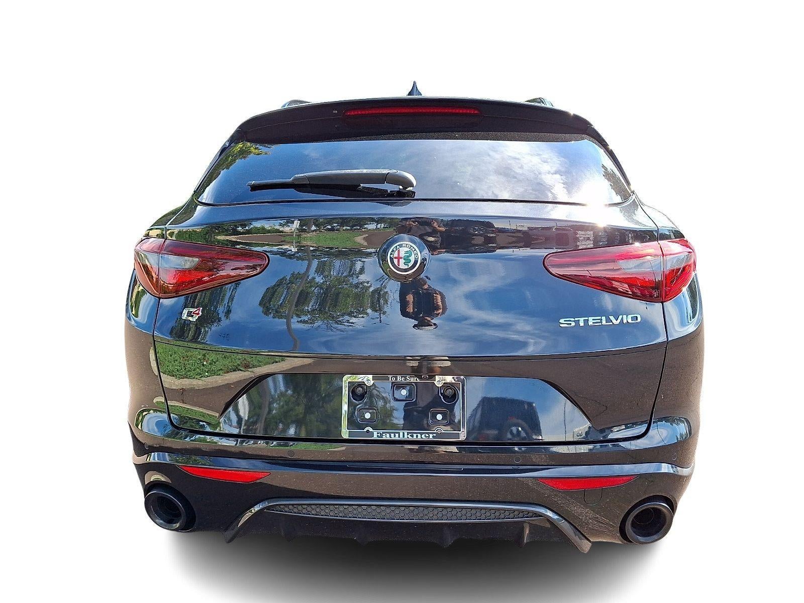 2023 Alfa Romeo Stelvio Veloce AWD