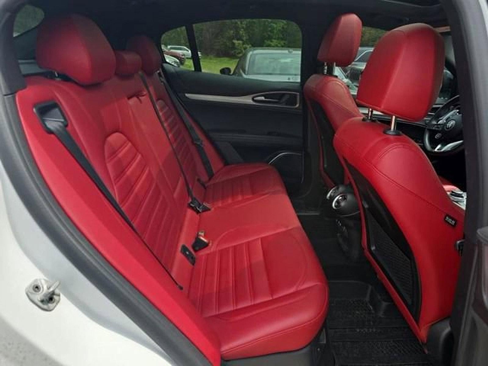 2023 Alfa Romeo Stelvio Veloce AWD