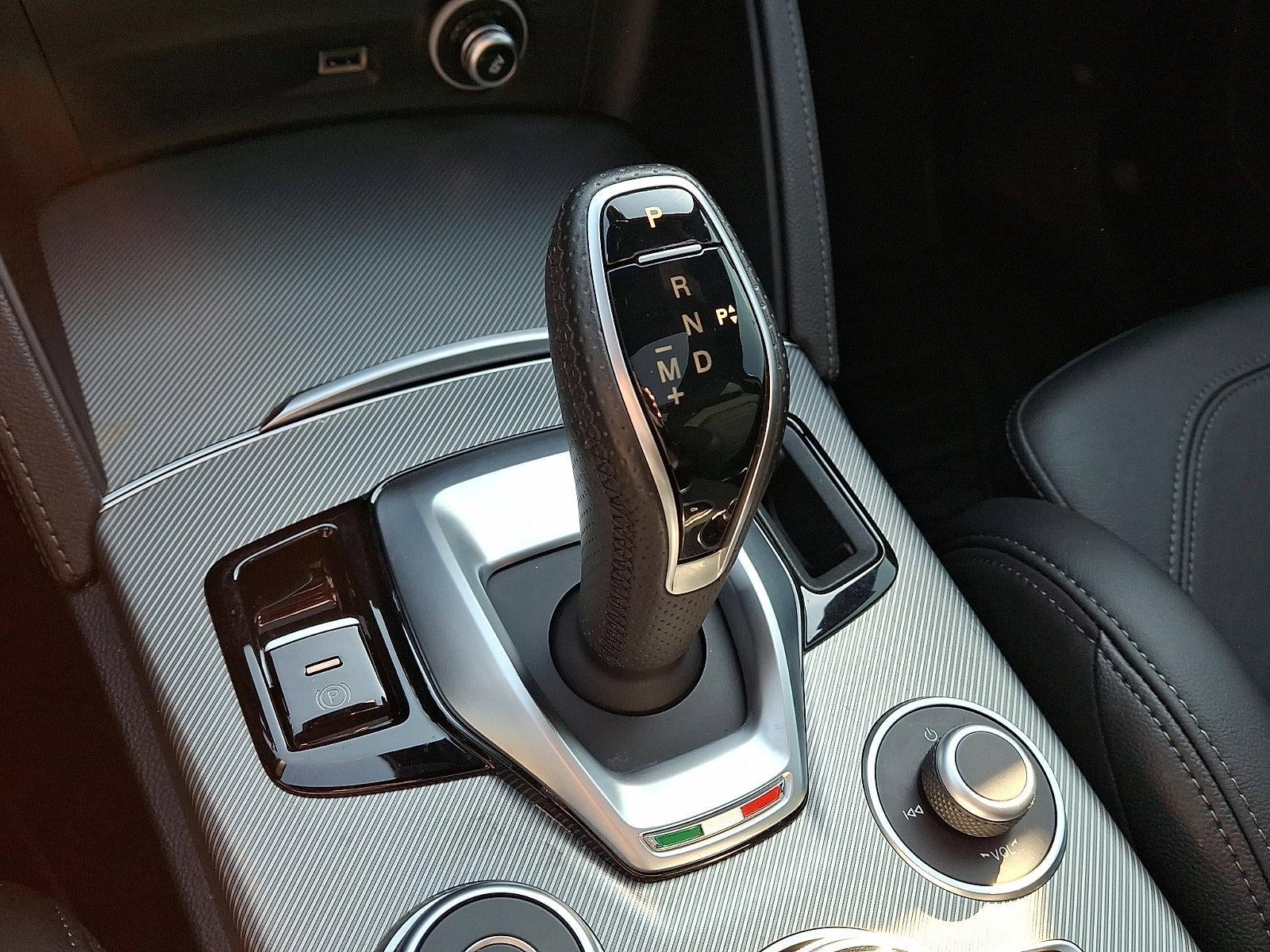 2023 Alfa Romeo Stelvio Veloce AWD