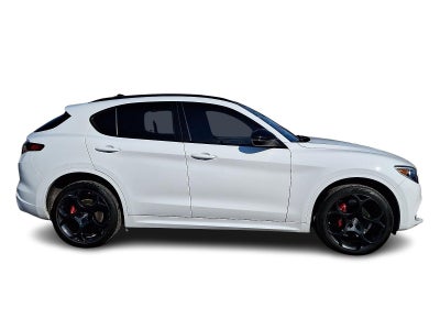 2023 Alfa Romeo Stelvio Veloce AWD