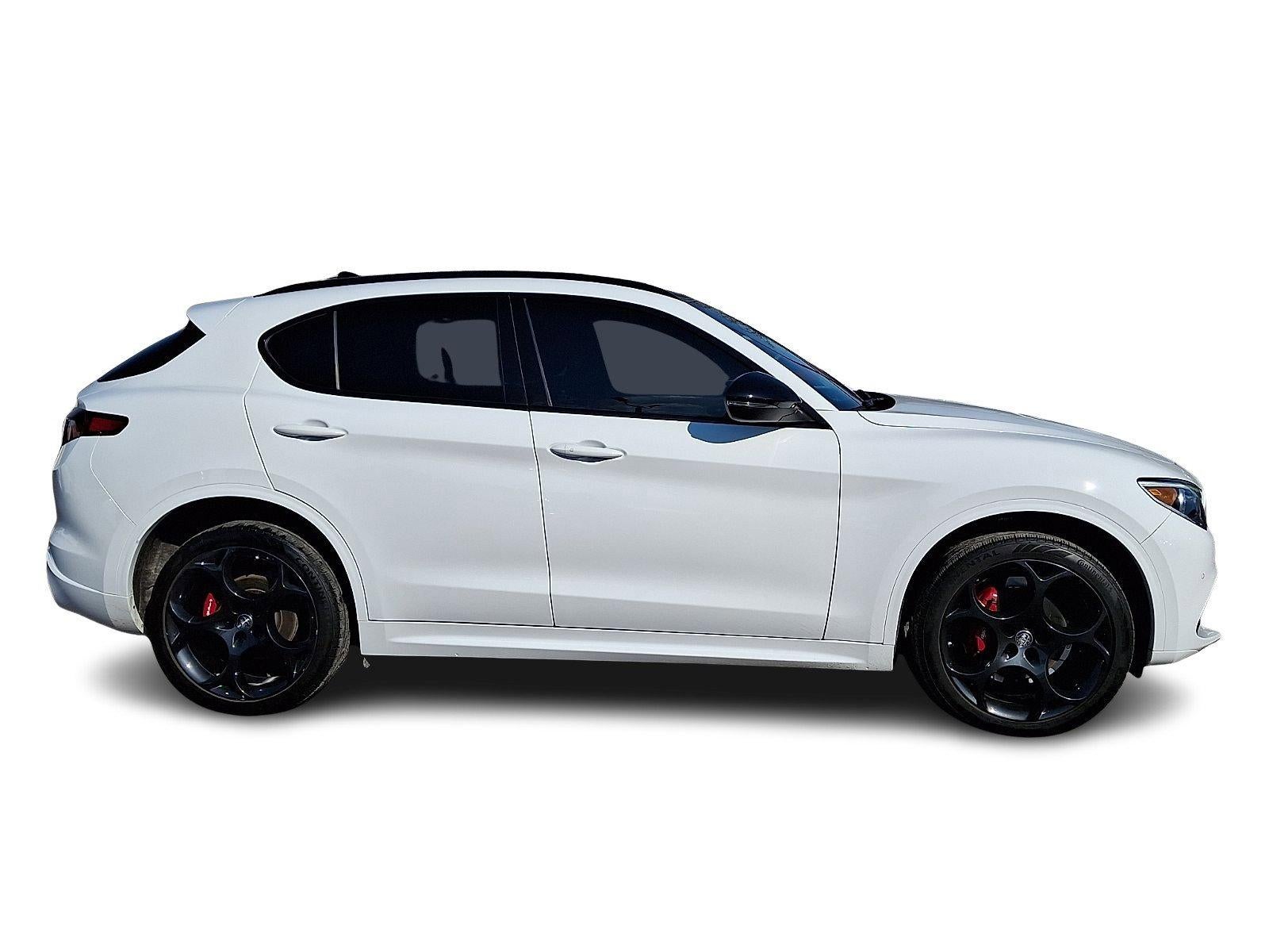 2023 Alfa Romeo Stelvio Veloce AWD