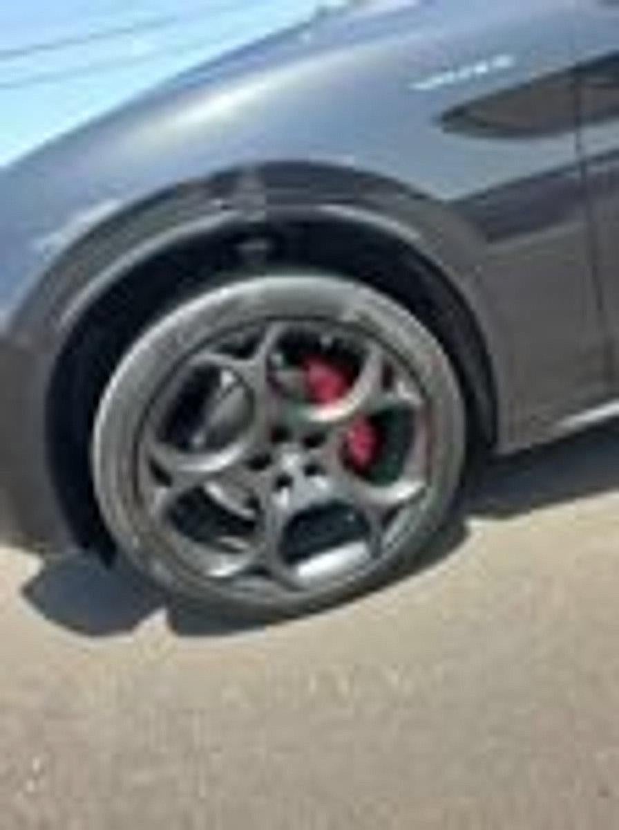 2024 Alfa Romeo Stelvio Veloce AWD