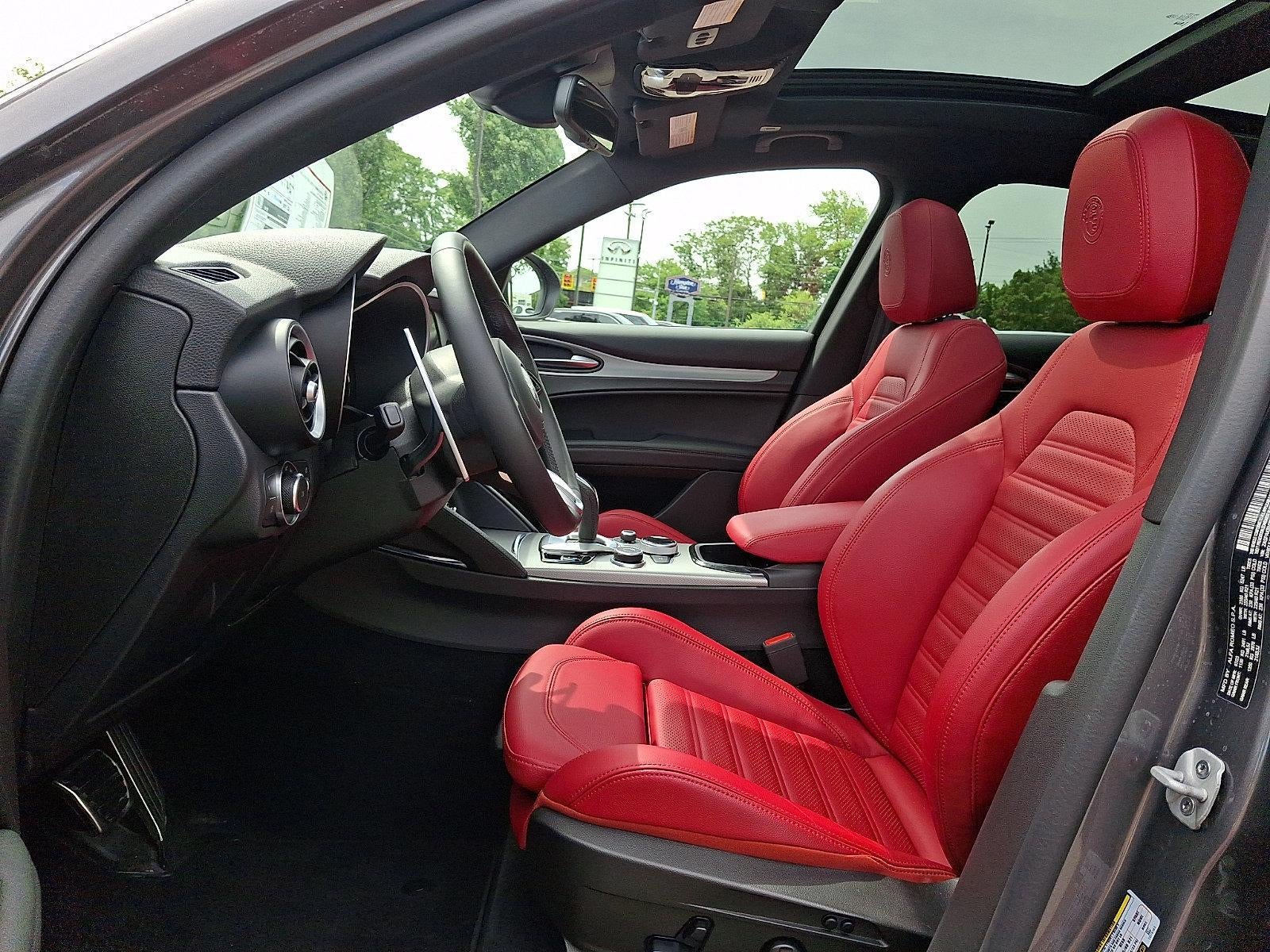 2024 Alfa Romeo Stelvio Veloce AWD