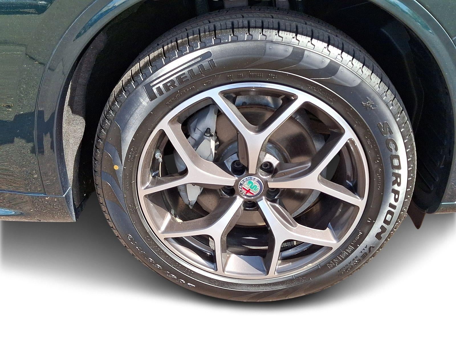 2020 Alfa Romeo Stelvio Ti AWD