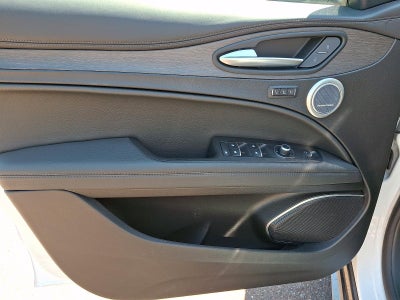 2023 Alfa Romeo Stelvio Ti AWD