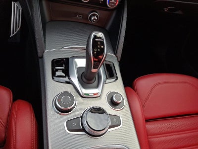 2023 Alfa Romeo Stelvio Veloce AWD