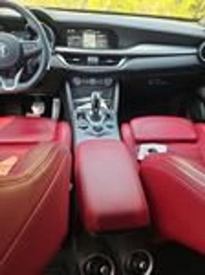 2022 Alfa Romeo Stelvio Veloce AWD