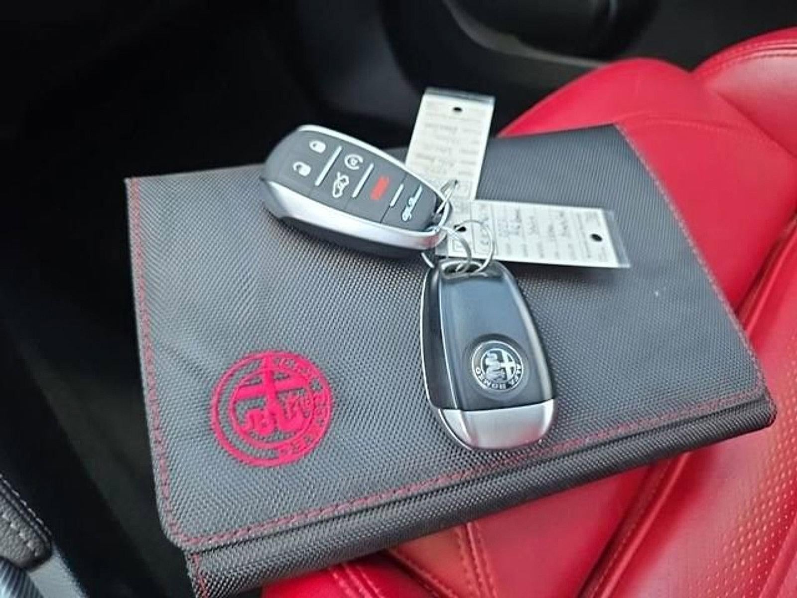 2022 Alfa Romeo Stelvio Veloce AWD