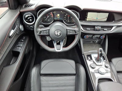 2023 Alfa Romeo Stelvio Estrema AWD