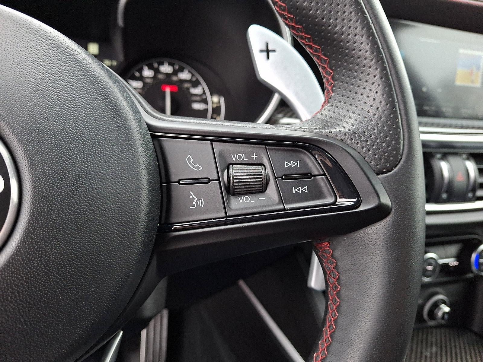 2023 Alfa Romeo Stelvio Estrema AWD