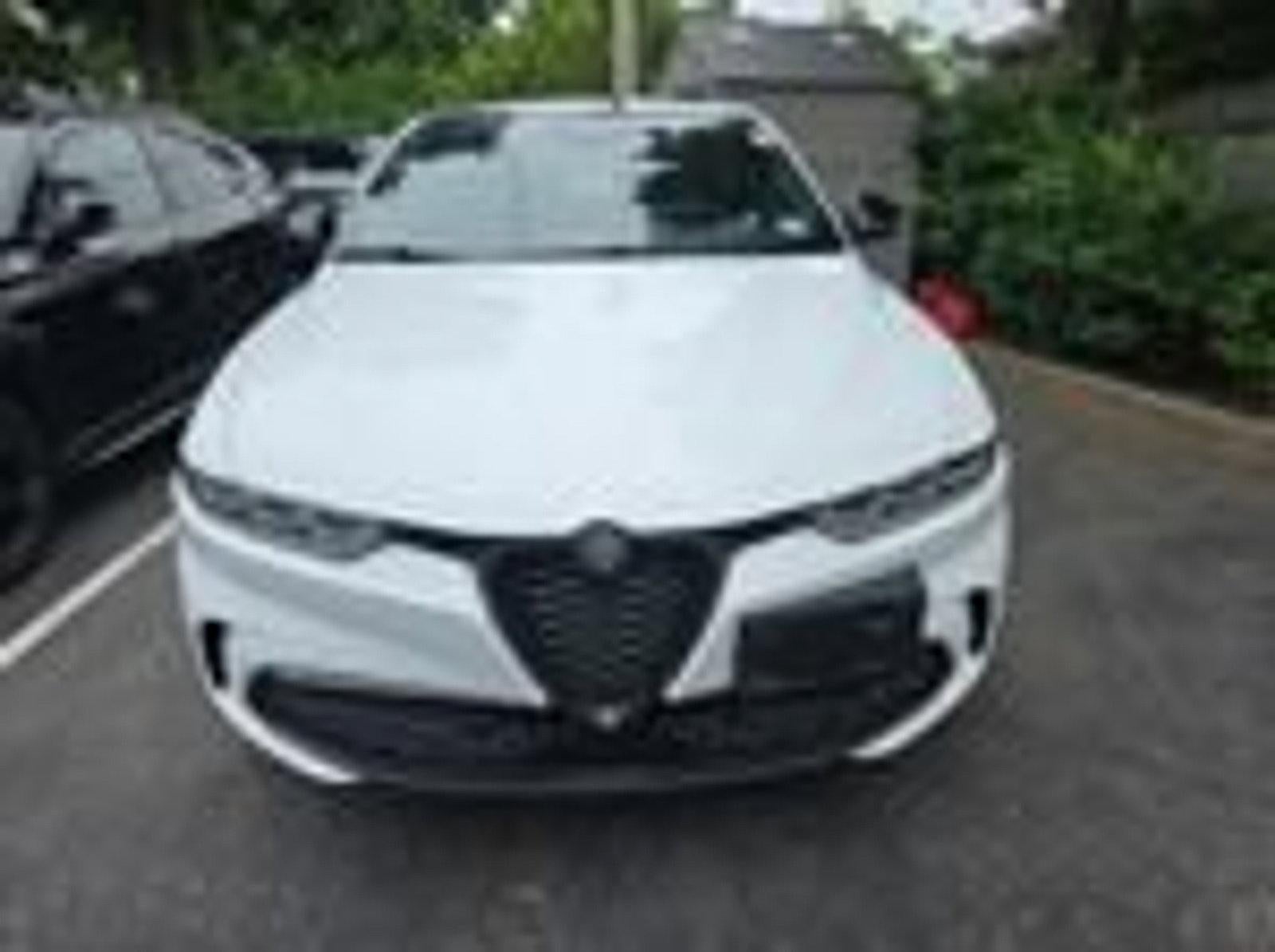 2024 Alfa Romeo Tonale Veloce EAWD