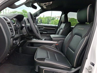 2025 RAM 1500 Laramie 4x4 Crew Cab 5'7" Box