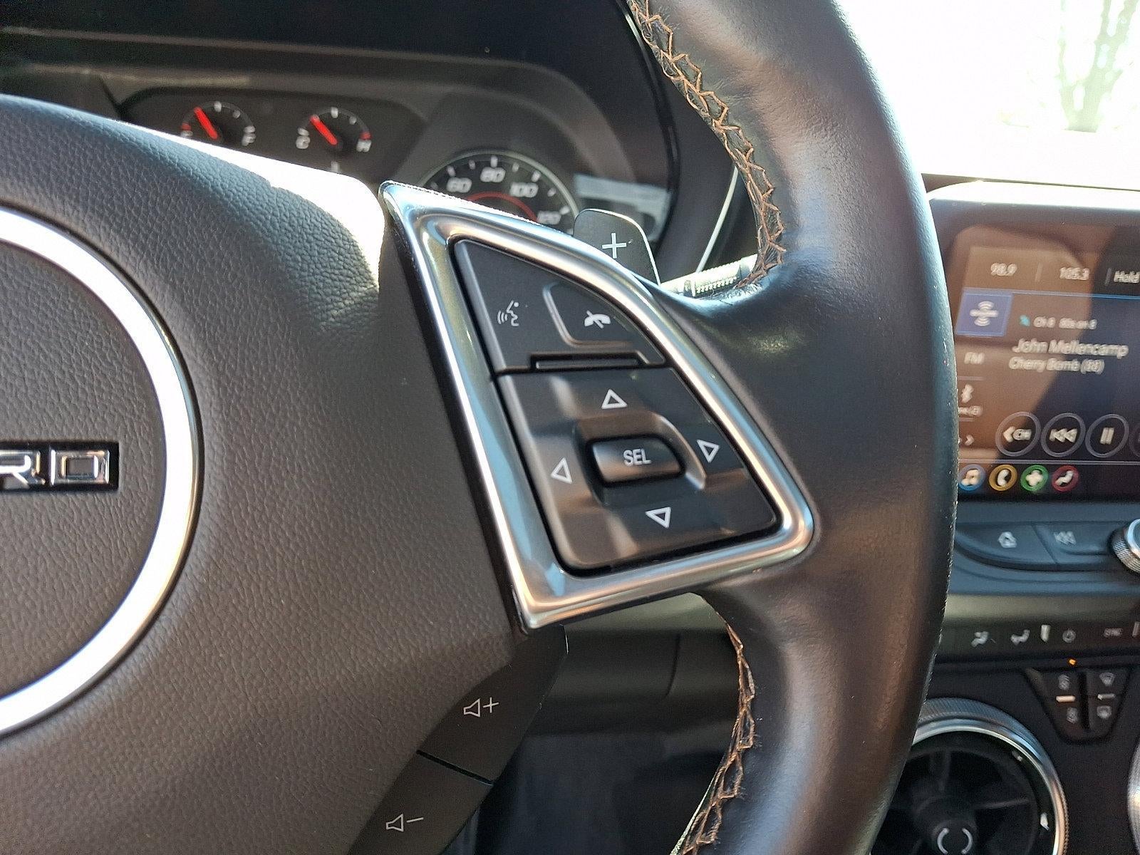 2021 Chevrolet Camaro 2dr Coupe 2LT