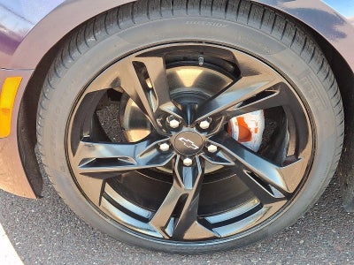 2021 Chevrolet Camaro 2dr Coupe 2LT