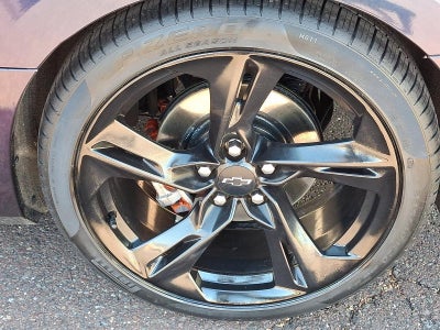 2021 Chevrolet Camaro 2dr Coupe 2LT