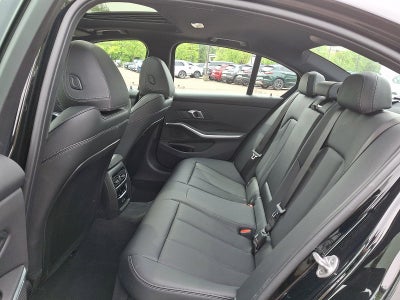 2025 BMW 330i xDrive Sedan