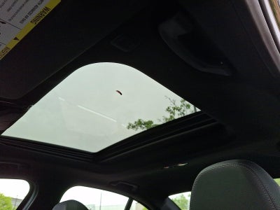 2025 BMW 330i xDrive Sedan