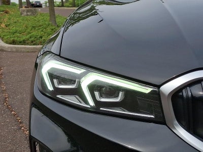 2025 BMW 330i xDrive Sedan